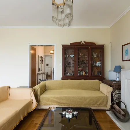 Spacious Apt Next To Marina Flisvo Athens Exterior photo