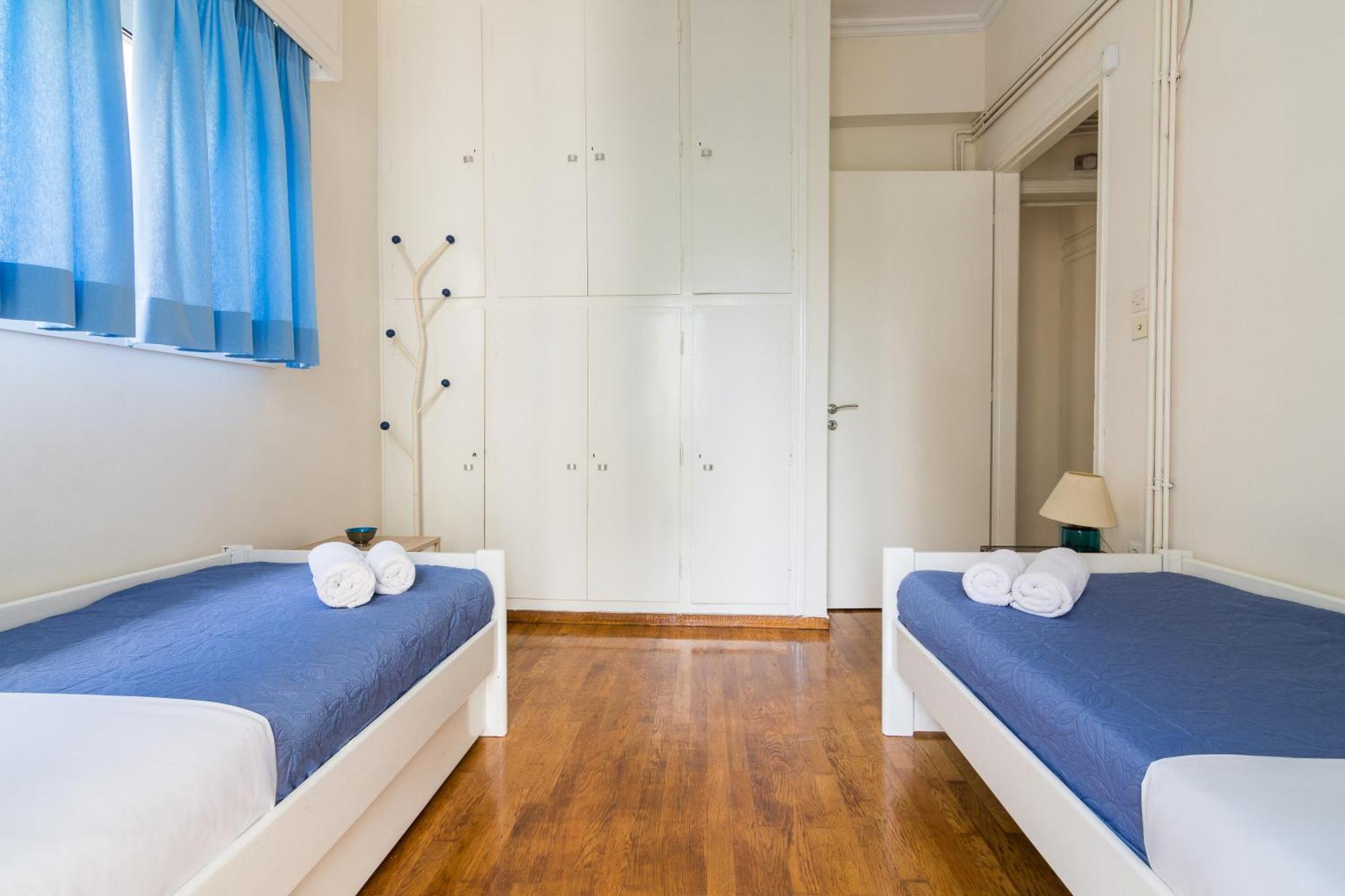 Spacious Next To Marina Flisvo Apartment