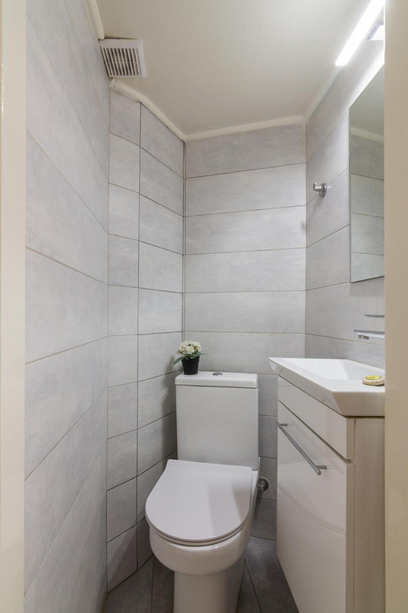Spacious Next To Marina Flisvo Athens